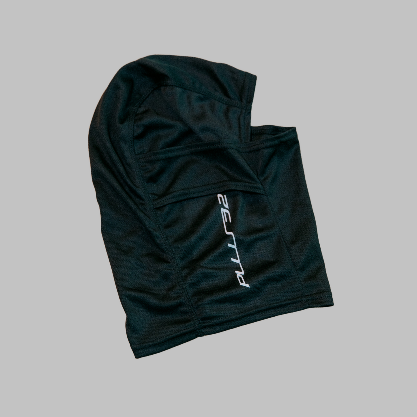 Technical PLUS32™ black balaclava