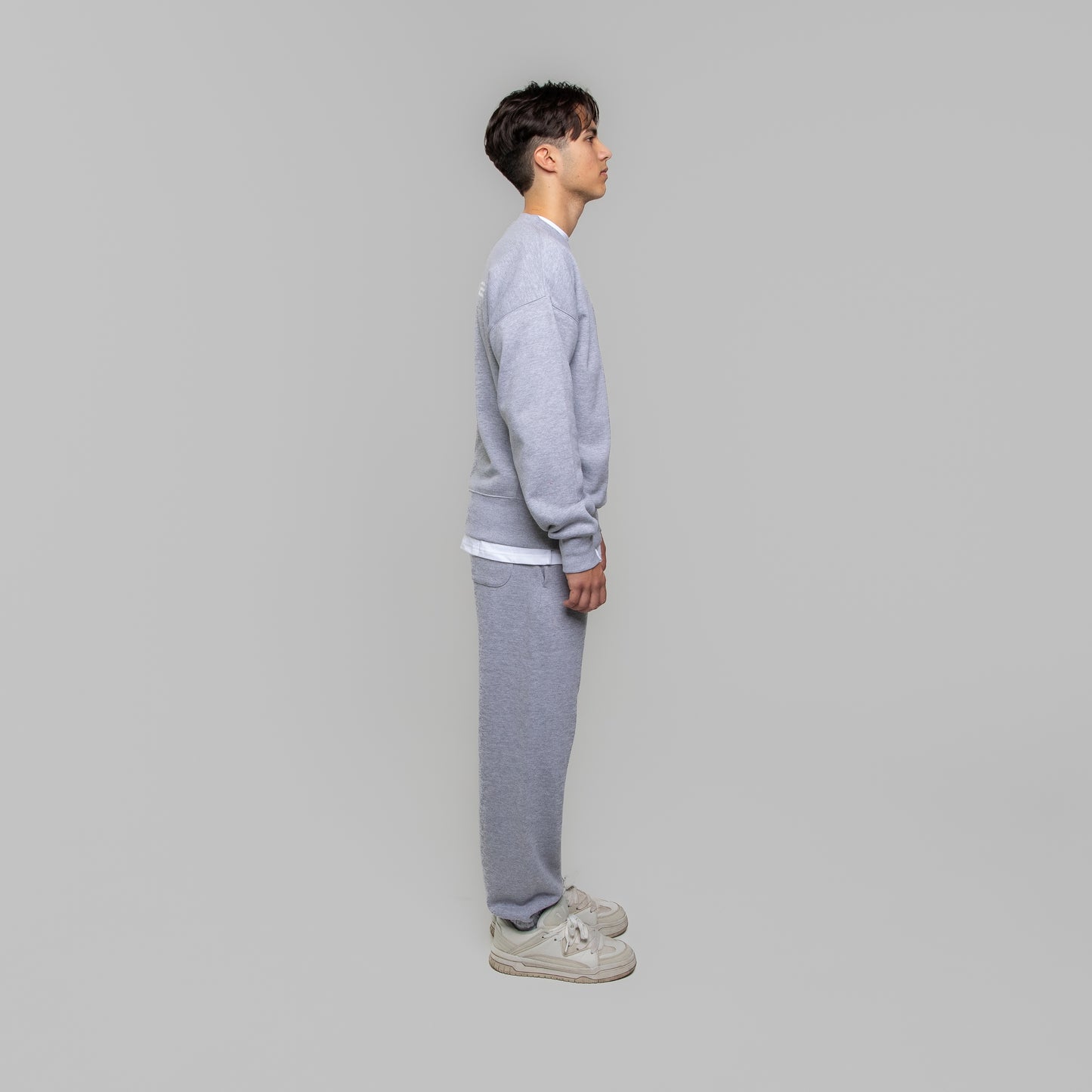 Heavyweight Joggerpants Grey Futuristic Front PLUS32™ Logo