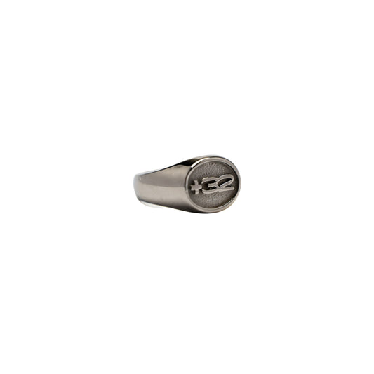 +32™ Stainless Steel Ring (Silver Color)